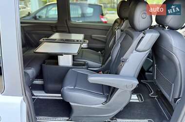 Мінівен Mercedes-Benz V-Class 2016 в 