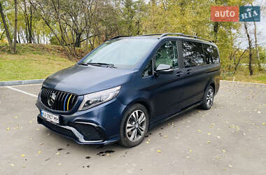 Мінівен Mercedes-Benz V-Class 2016 в 