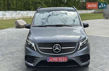 Минивэн Mercedes-Benz V-Class 2023 в 