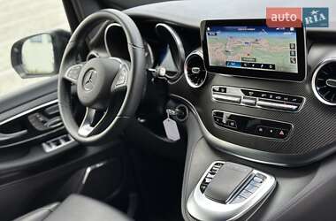 Минивэн Mercedes-Benz V-Class 2023 в 