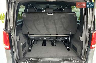 Минивэн Mercedes-Benz V-Class 2023 в 