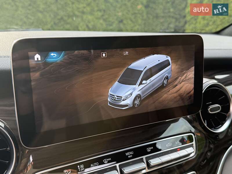 Мінівен Mercedes-Benz V-Class 2021 в Рівному