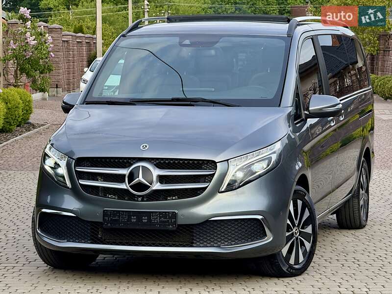 Мінівен Mercedes-Benz V-Class 2021 в Рівному