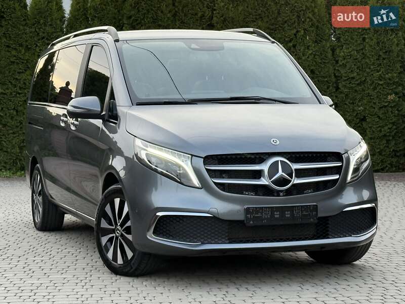 Мінівен Mercedes-Benz V-Class 2021 в Рівному