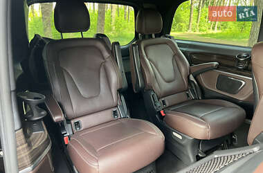 Минивэн Mercedes-Benz V-Class 2017 в 