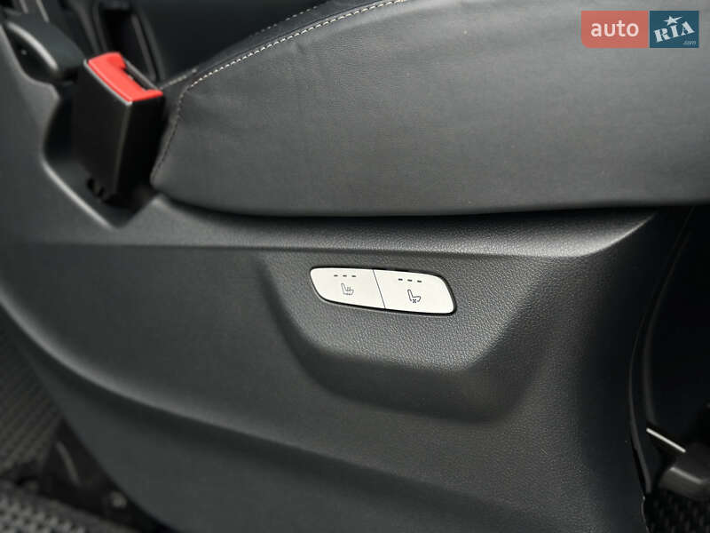 Мінівен Mercedes-Benz V-Class 2016 в Харкові фото 35 Мінівен Mercedes-Benz V-Class 2016 в Харкові