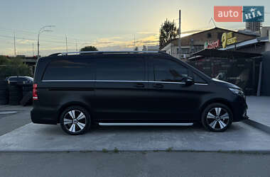 Мінівен Mercedes-Benz V-Class 2015 в 