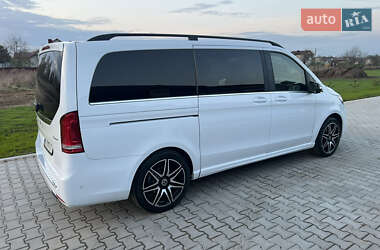 Минивэн Mercedes-Benz V-Class 2015 в 