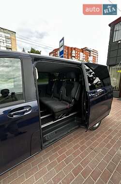 Мінівен Mercedes-Benz V-Class 2016 в 