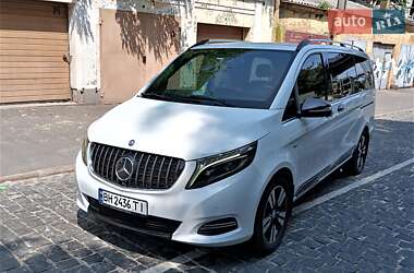 Минивэн Mercedes-Benz V-Class 2015 в Кременчуге