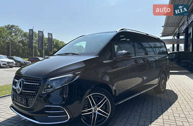 Минивэн Mercedes-Benz V-Class 2024 в 