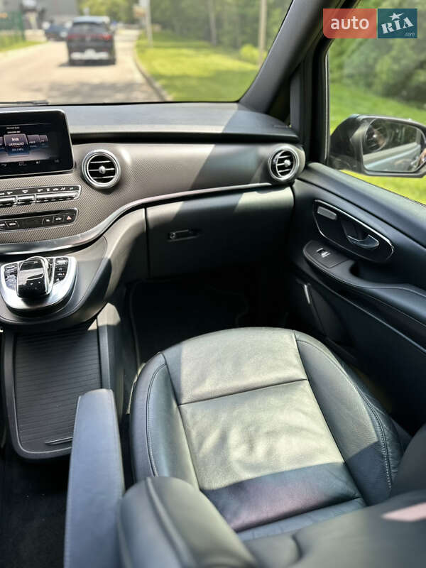 Мінівен Mercedes-Benz V-Class 2018 в Києві
