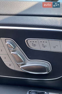 Минивэн Mercedes-Benz V-Class 2020 в 