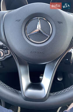 Минивэн Mercedes-Benz V-Class 2020 в 