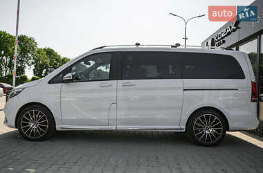 Минивэн Mercedes-Benz V-Class 2019 в 