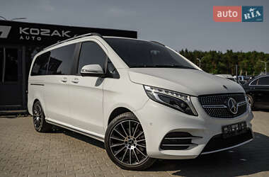 Минивэн Mercedes-Benz V-Class 2019 в 