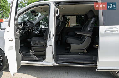 Минивэн Mercedes-Benz V-Class 2019 в 