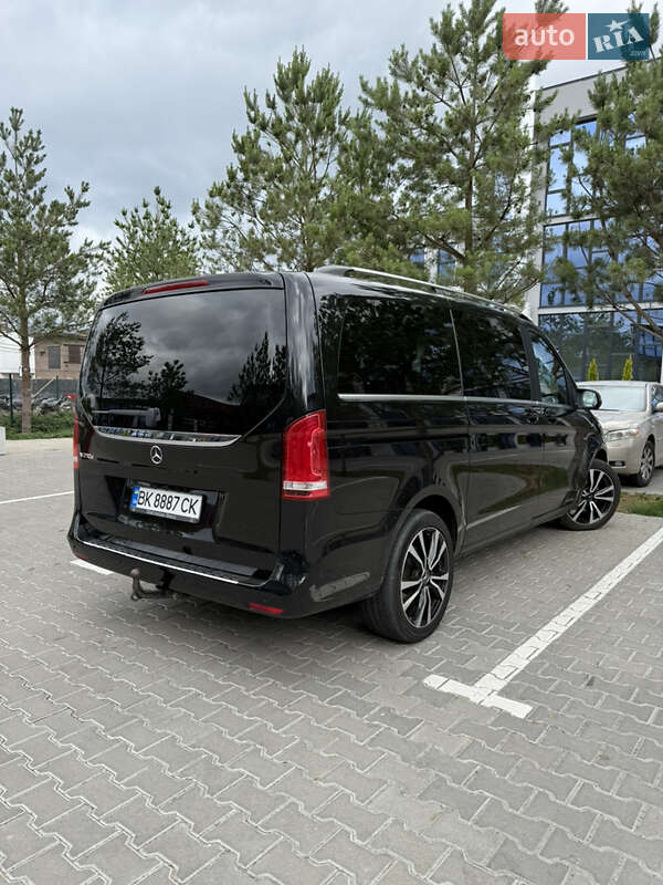 Минивэн Mercedes-Benz V-Class 2014 в Ровно фото 33 Минивэн Mercedes-Benz V-Class 2014 в Ровно