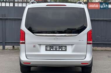 Минивэн Mercedes-Benz V-Class 2015 в 