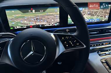Минивэн Mercedes-Benz V-Class 2025 в Киеве