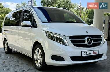 Минивэн Mercedes-Benz V-Class 2016 в 