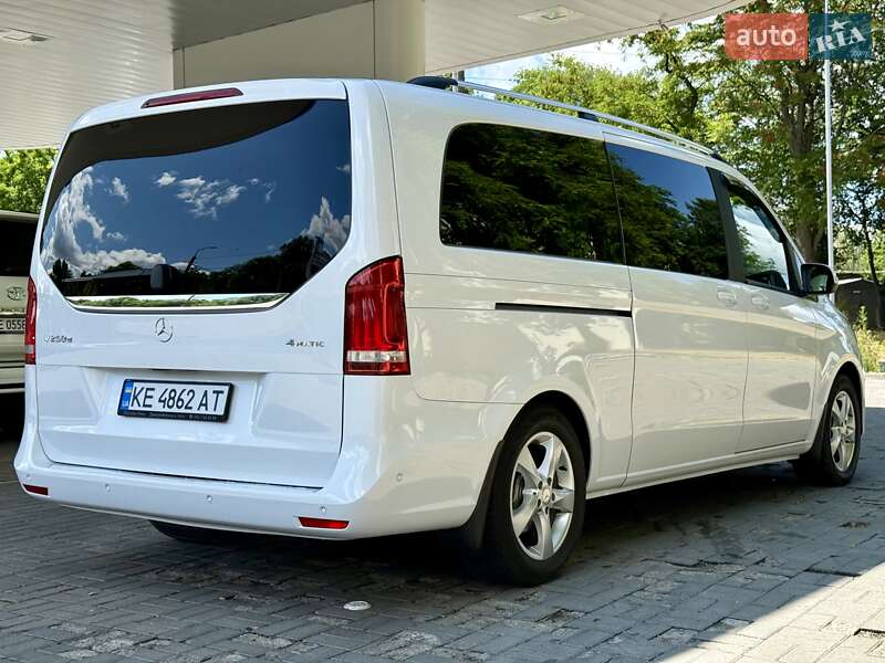 Минивэн Mercedes-Benz V-Class 2016 в Днепре
