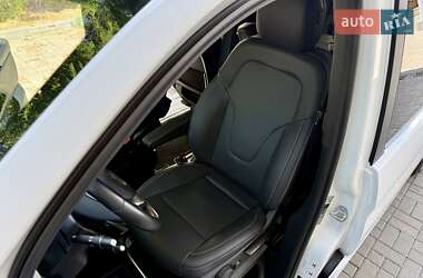 Минивэн Mercedes-Benz V-Class 2016 в 