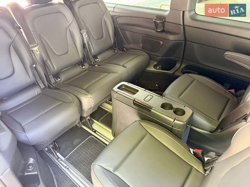 Минивэн Mercedes-Benz V-Class 2016 в Днепре