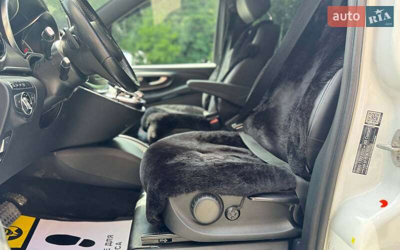 Минивэн Mercedes-Benz V-Class 2016 в Черновцах