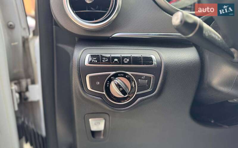 Минивэн Mercedes-Benz V-Class 2016 в Черновцах