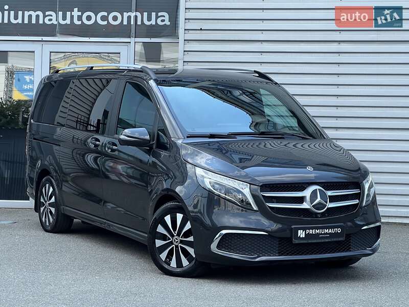 Mercedes-Benz V-Class 2022
