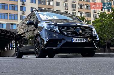 Минивэн Mercedes-Benz V-Class 2020 в 