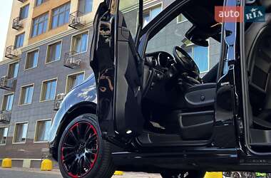 Минивэн Mercedes-Benz V-Class 2020 в 
