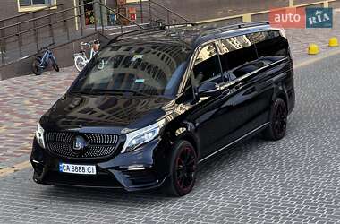 Минивэн Mercedes-Benz V-Class 2020 в 
