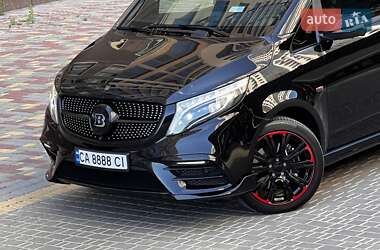 Минивэн Mercedes-Benz V-Class 2020 в 