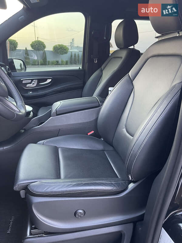 Минивэн Mercedes-Benz V-Class 2022 в Днепре