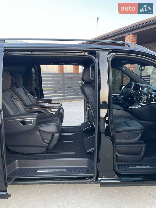 Минивэн Mercedes-Benz V-Class 2022 в Днепре