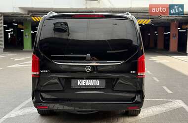 Мінівен Mercedes-Benz V-Class 2014 в 