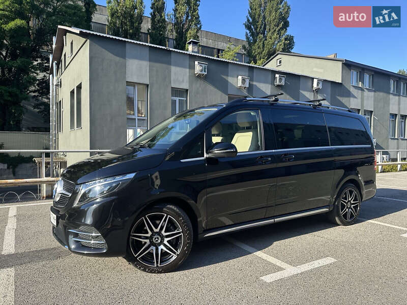 Мінівен Mercedes-Benz V-Class 2023 в Києві