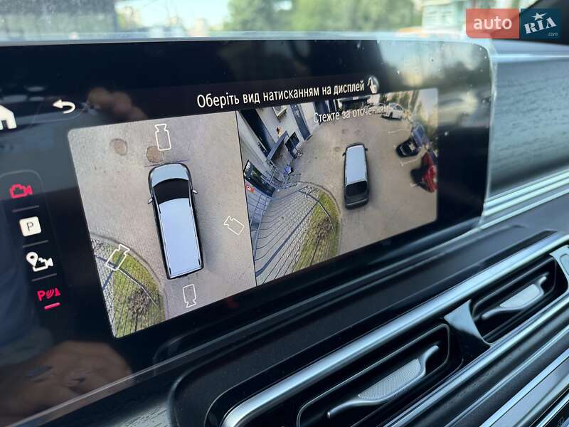 Минивэн Mercedes-Benz V-Class 2025 в Киеве