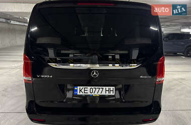 Мінівен Mercedes-Benz V-Class 2023 в 