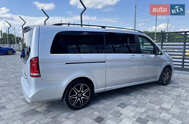 Минивэн Mercedes-Benz V-Class 2022 в 
