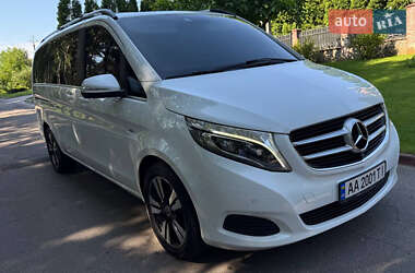 Mercedes-Benz V-Class 2016