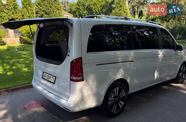 Минивэн Mercedes-Benz V-Class 2016 в 