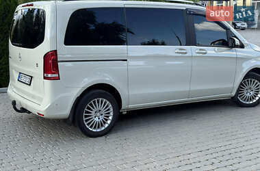 Минивэн Mercedes-Benz V-Class 2016 в 