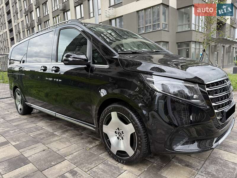 Мінівен Mercedes-Benz V-Class 2025 в Києві