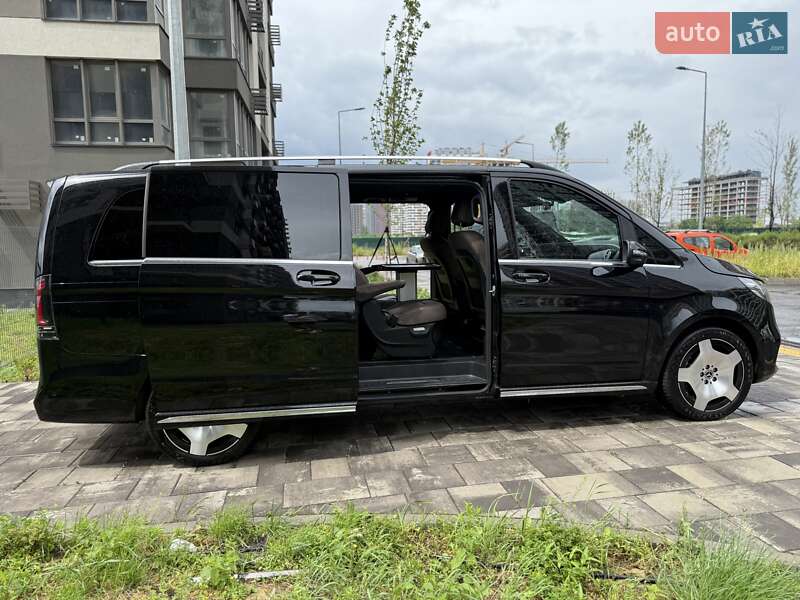 Мінівен Mercedes-Benz V-Class 2025 в Києві