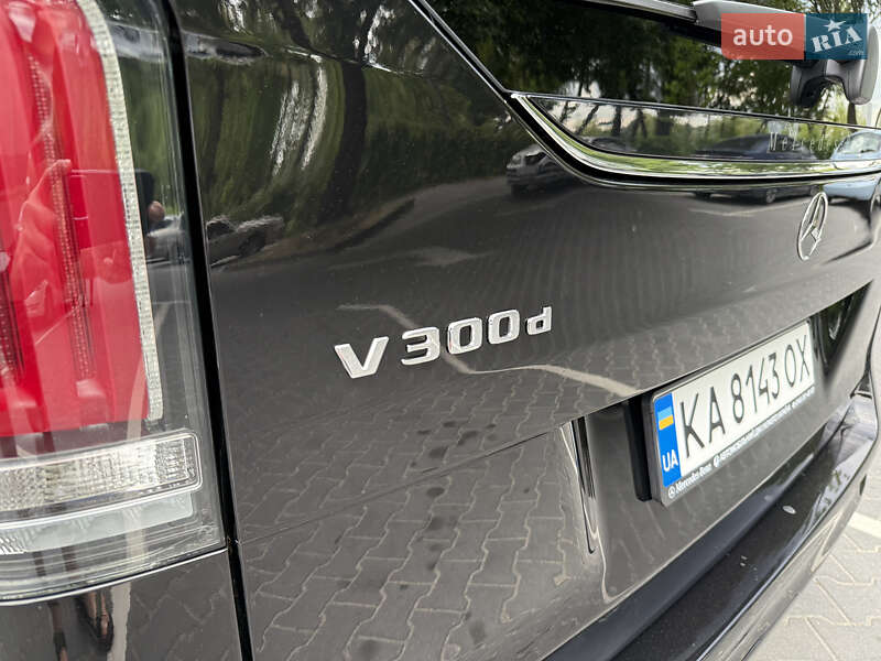 Минивэн Mercedes-Benz V-Class 2025 в Киеве