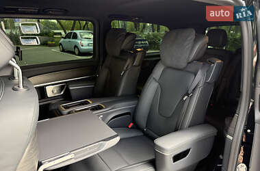 Минивэн Mercedes-Benz V-Class 2025 в 