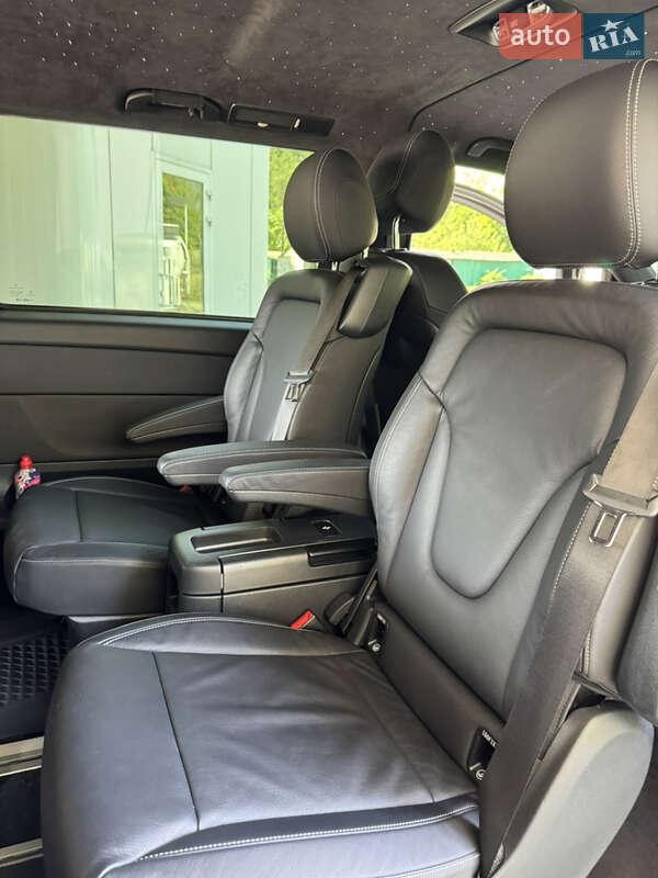 Минивэн Mercedes-Benz V-Class 2019 в Днепре